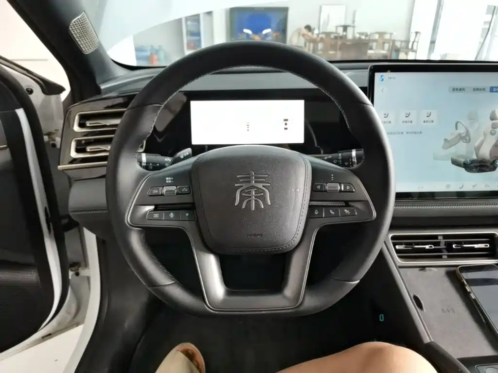BYD Qin L 2025 — фото 11