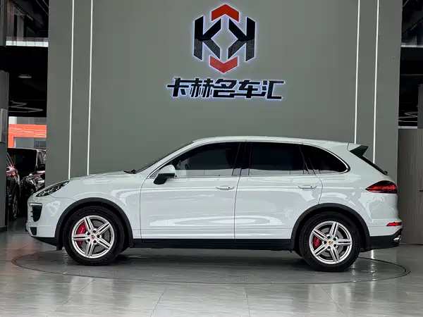Porsche Cayenne 2015