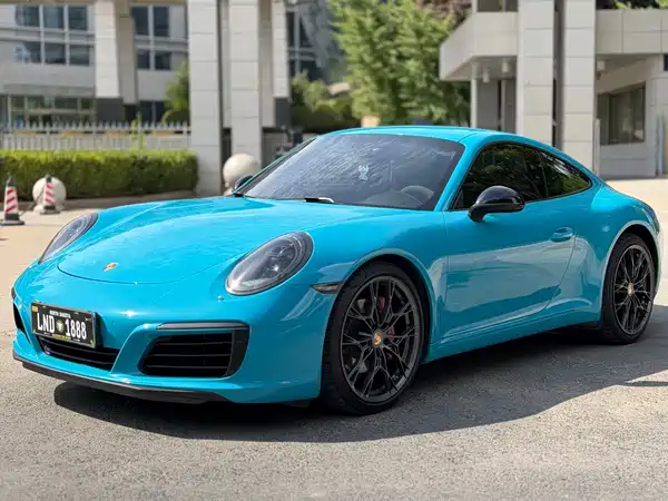 Porsche 911 2016