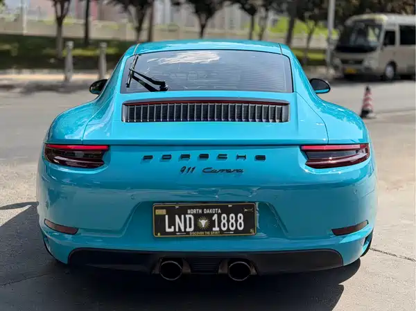 Porsche 911 2016