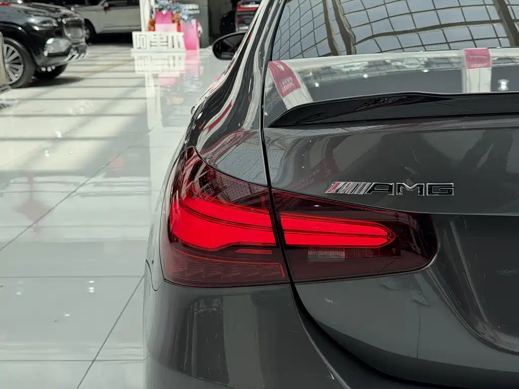 Mercedes-Benz A-Class AMG 2024 — фото 16