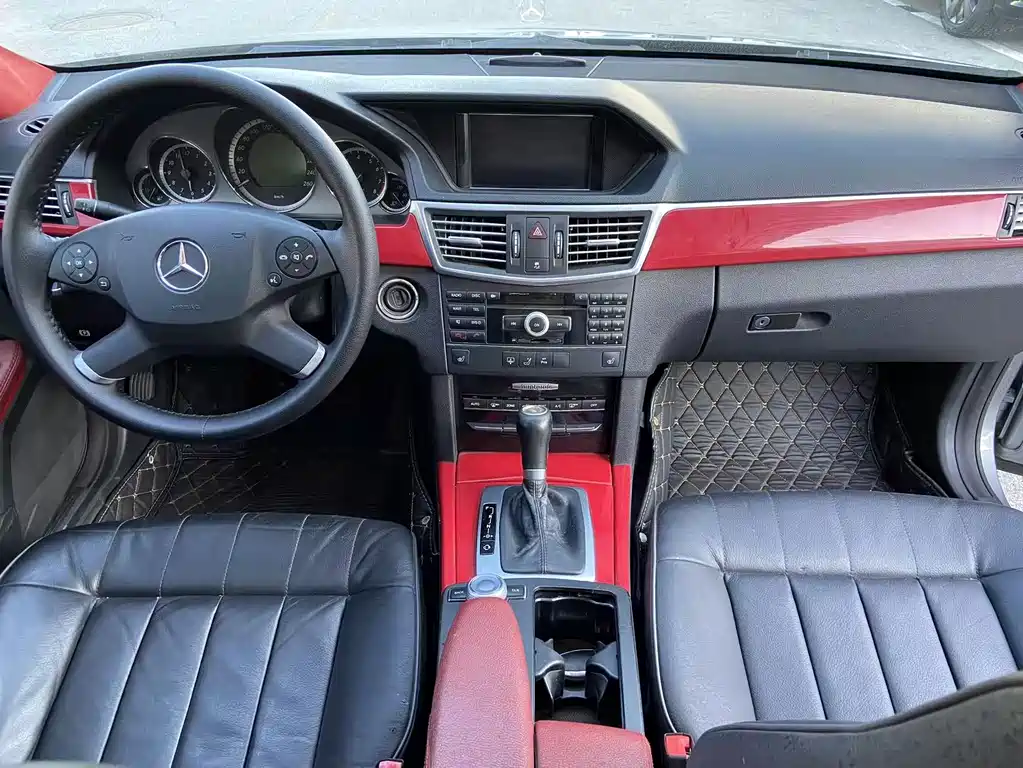 Mercedes-Benz E-Class 2010 — фото 11