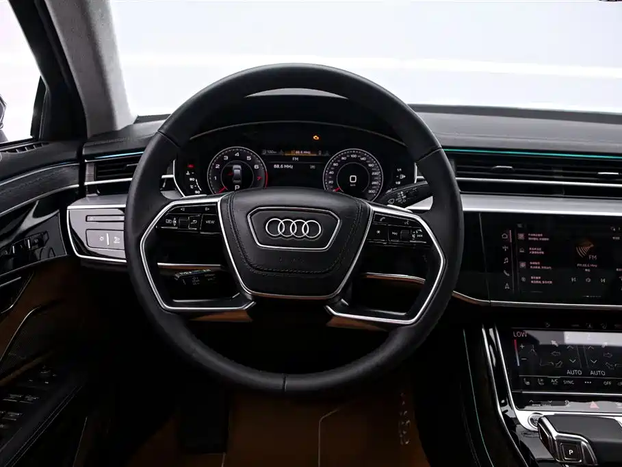 Audi A8 2024 — фото 7