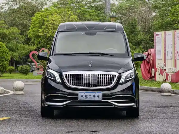 Mercedes-Benz Vito 2023
