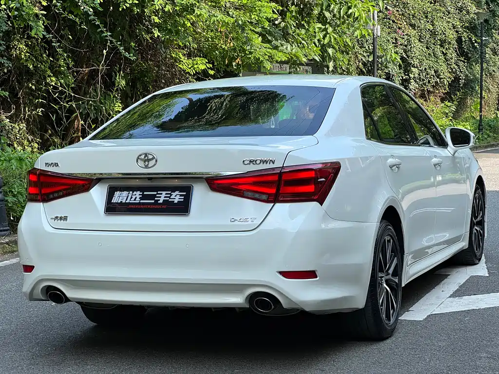 Toyota Crown 2019 — фото 17