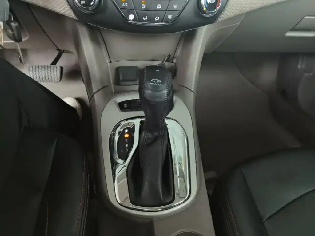 Chevrolet Cruze 2016 — фото 14