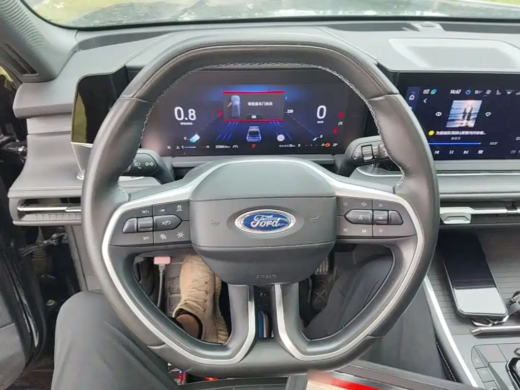 Ford Edge 2025 — фото 11