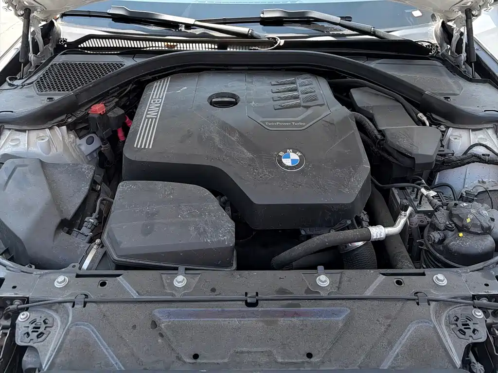 BMW 3 Series 2023 — фото 13