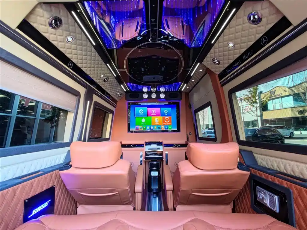 Mercedes-Benz Sprinter 2017 — фото 20