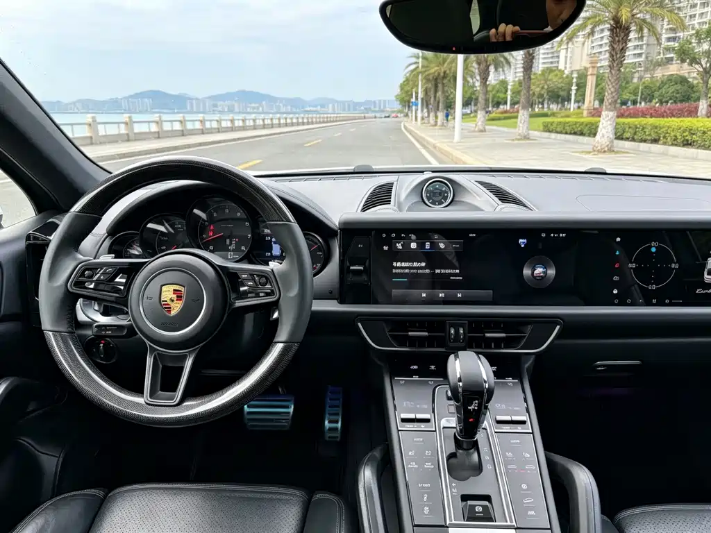 Porsche Cayenne 2013 — фото 12