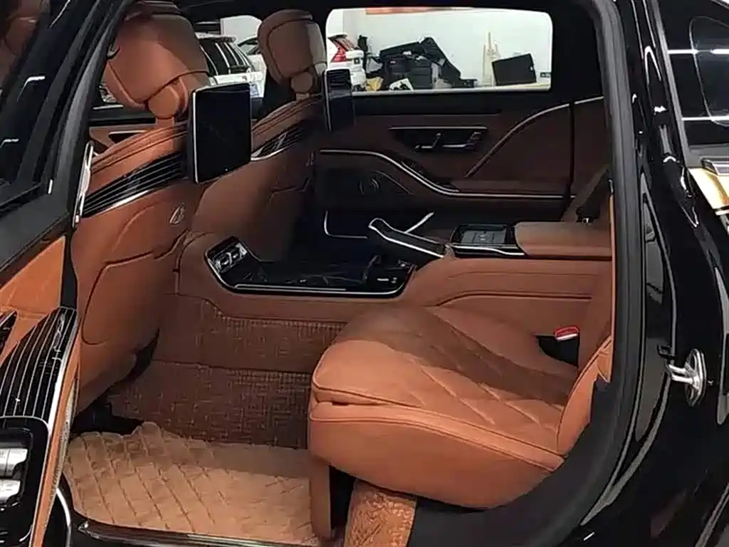 Mercedes-Benz S-Class 2023 — фото 9