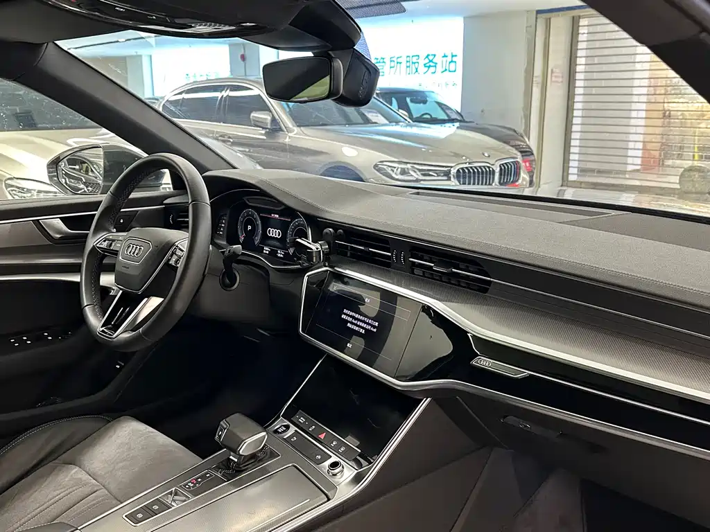 Audi A6L 2022 — фото 12