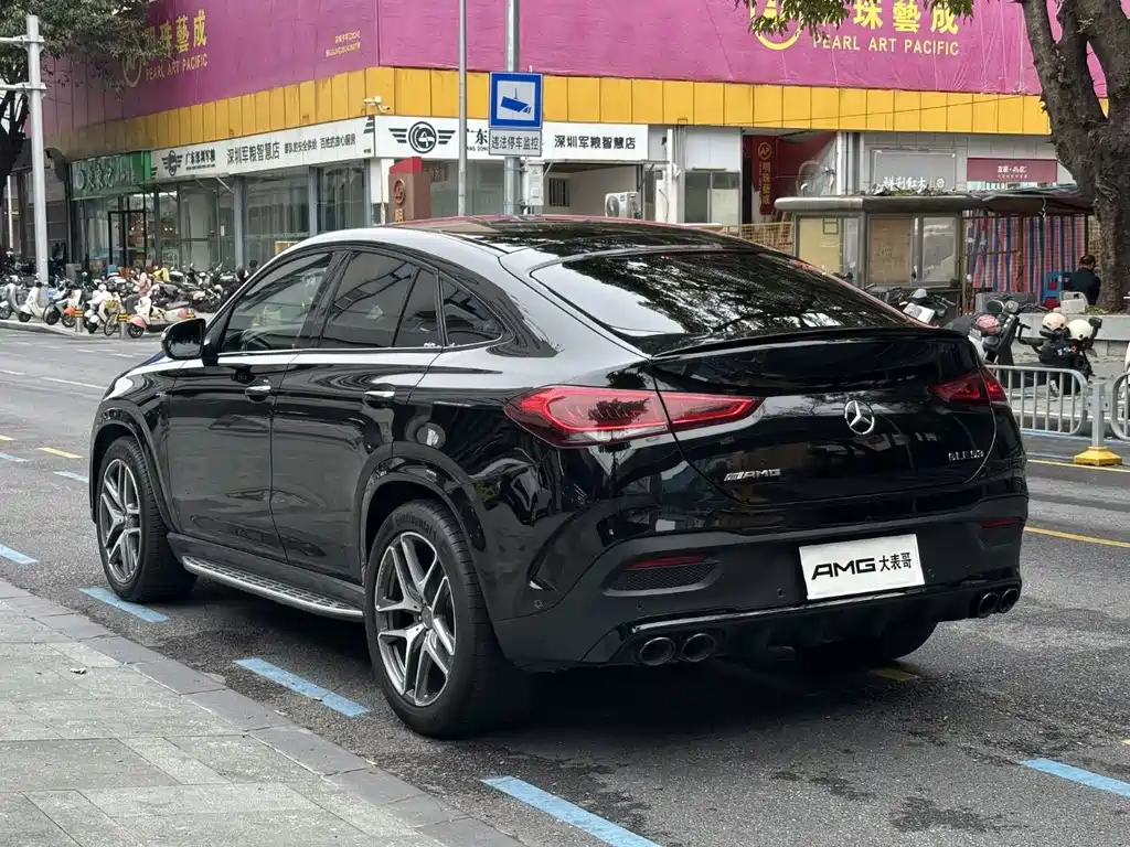 Mercedes-Benz GLE Coupe AMG 2023 — фото 8