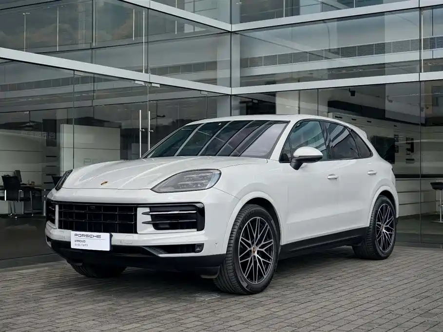 Porsche Cayenne 2025 — фото 1