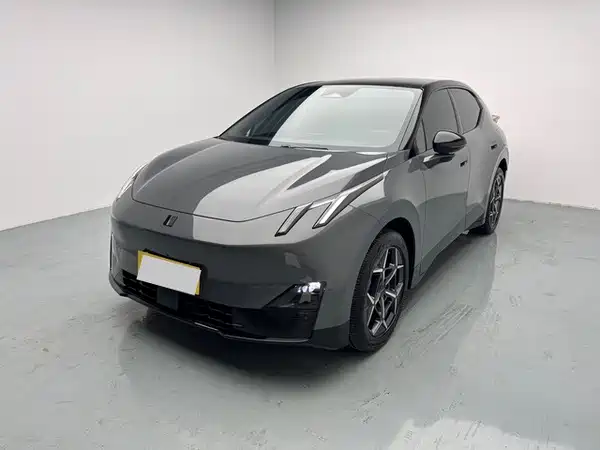 Lynk & Co Z20 2025