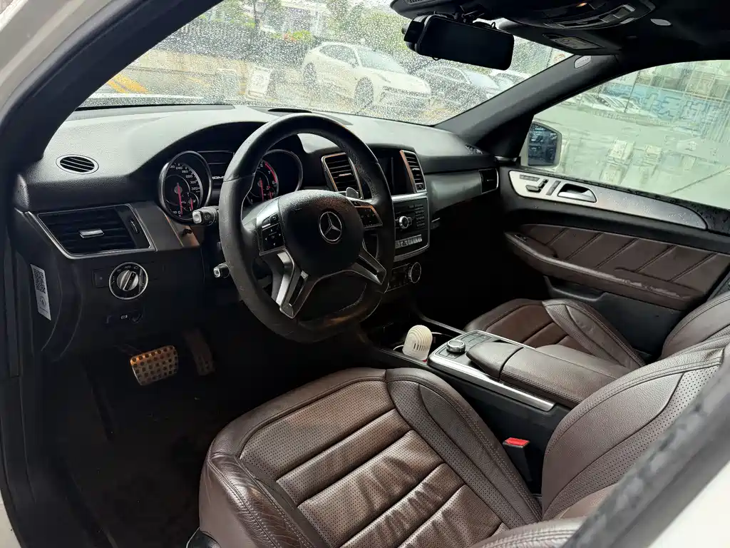 Mercedes-Benz M-Class AMG 2015 — фото 5