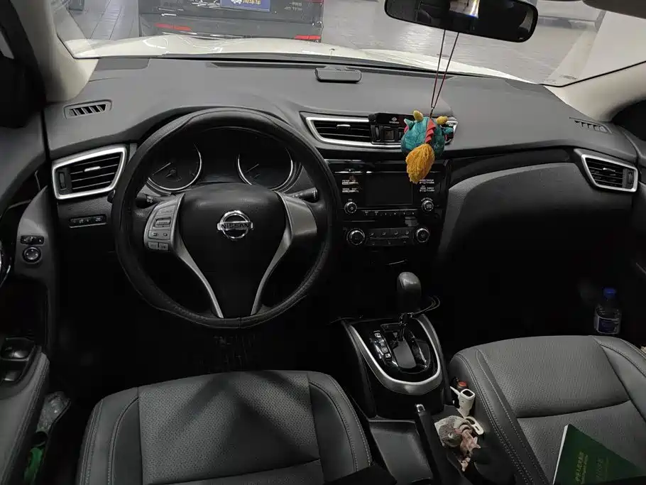 Nissan Qashqai 2017 — фото 11