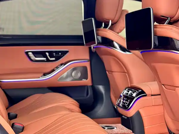 Mercedes-Benz S-Class 2024