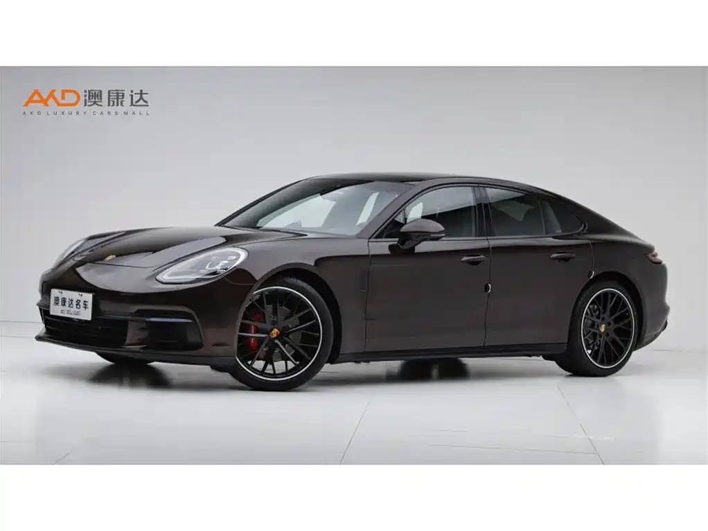 Porsche Panamera 2020 — фото 1