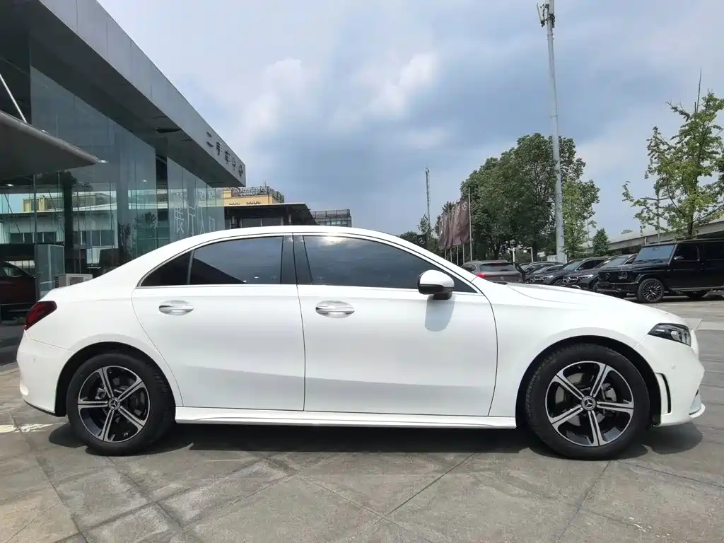 Mercedes-Benz A-Class 2023