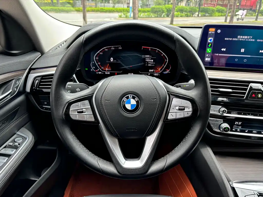 BMW 6 Series GT 2021 — фото 19