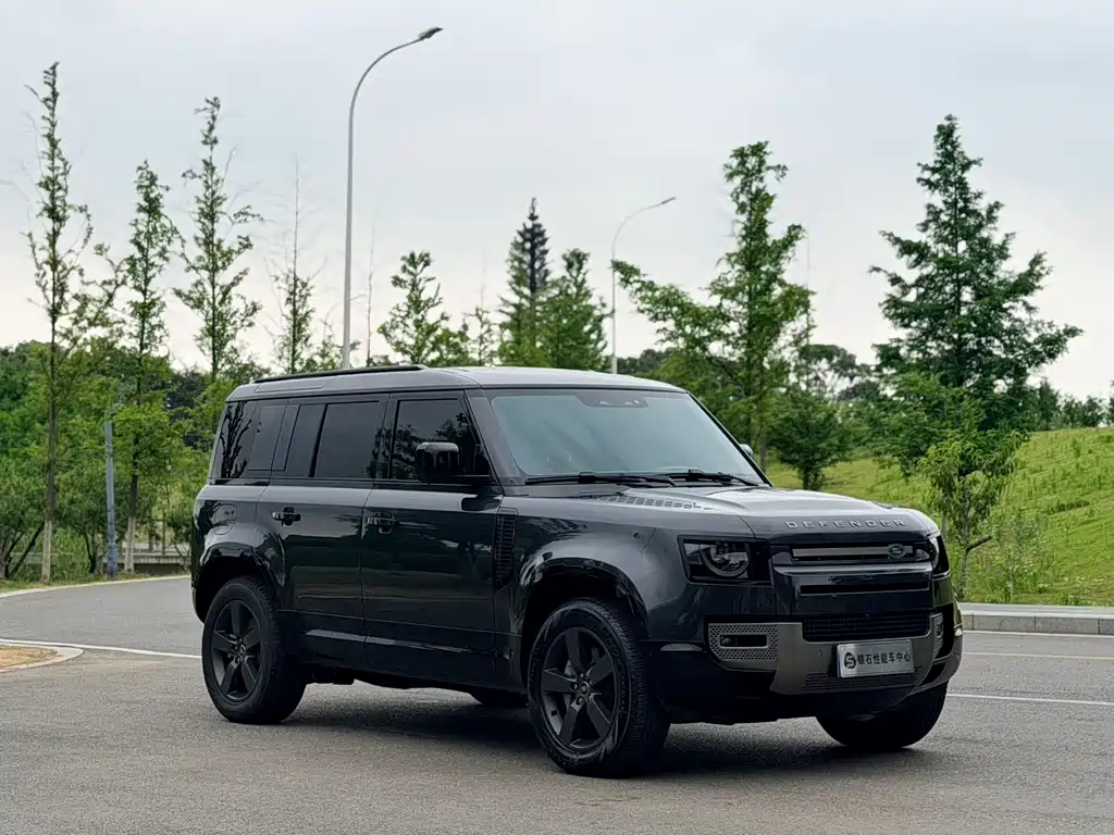 Land Rover Defender 2026 — фото 3