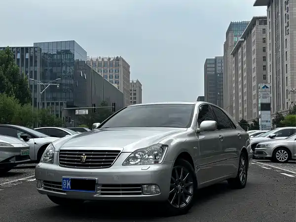 Toyota Crown 2009