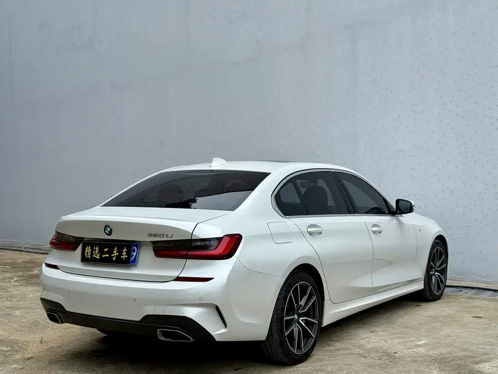 BMW 3 Series 2021 — фото 14