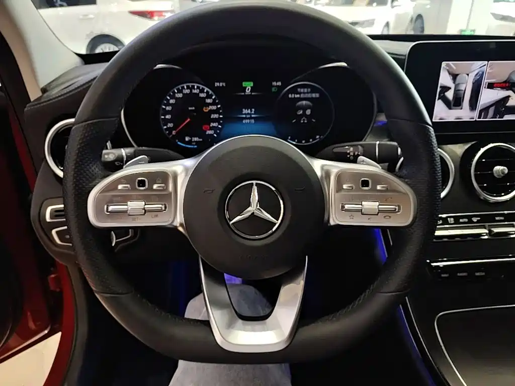 Mercedes-Benz C-Class 2020 — фото 11