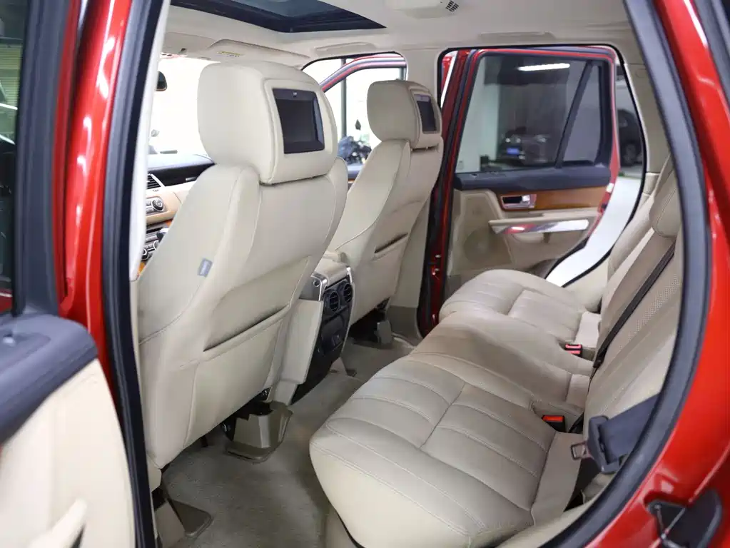 Land Rover Sport 2010 — фото 13