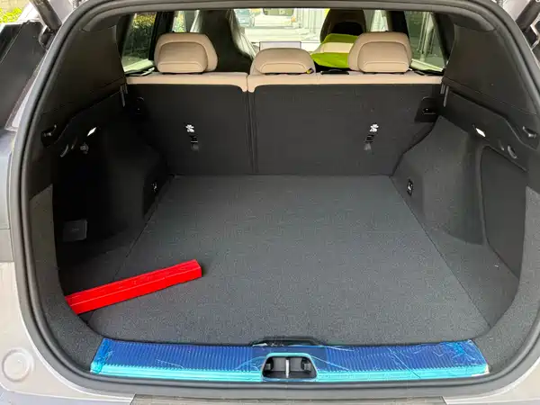 Volvo XC70 Plug-In Hybrid 2025
