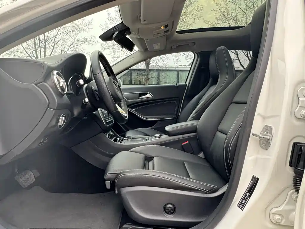 Mercedes-Benz GLA 2017