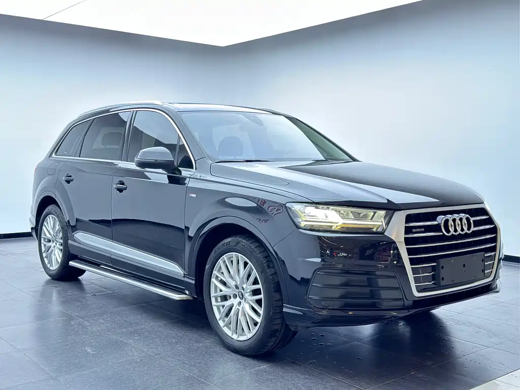 Audi Q7 2019 — фото 3