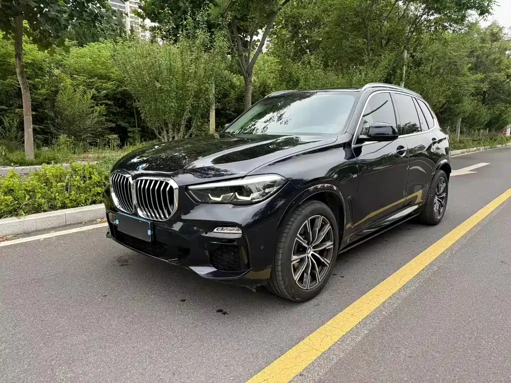 BMW X5 2020 — фото 1
