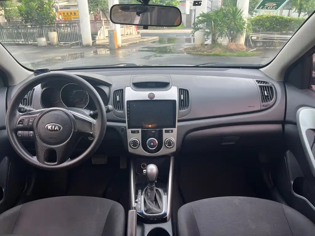 Kia Forte 2014 — фото 13