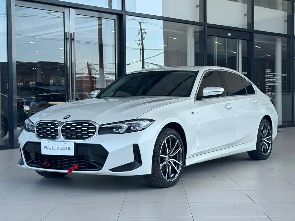 BMW 3 Series 2023