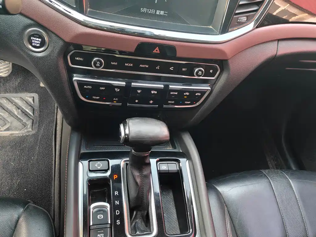 GAC Motor Trumpchi GS8 2018 — фото 7