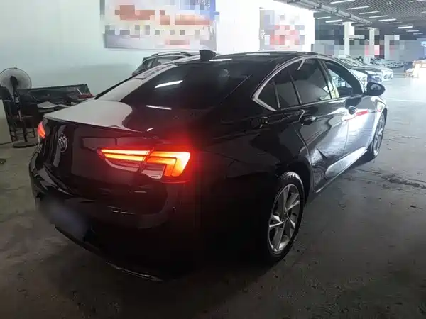 Buick Regal 2023