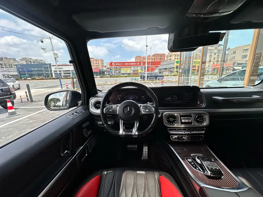 Mercedes-Benz G-Class AMG 2019 — фото 11