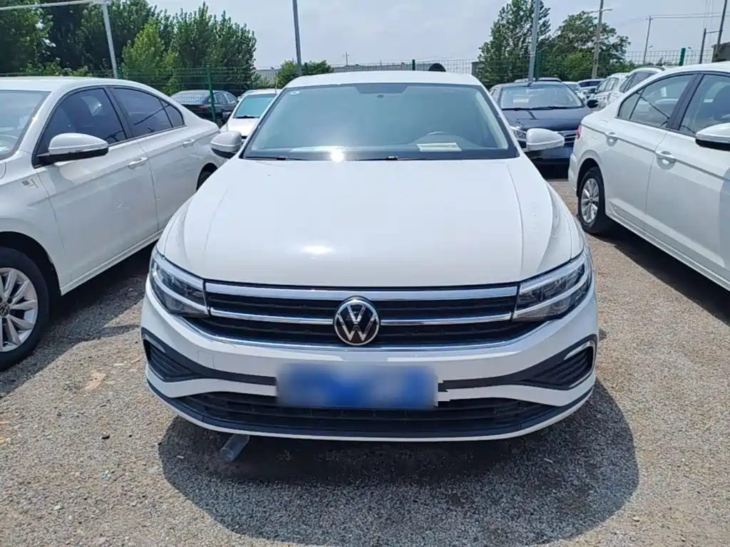 Volkswagen Bora 2024