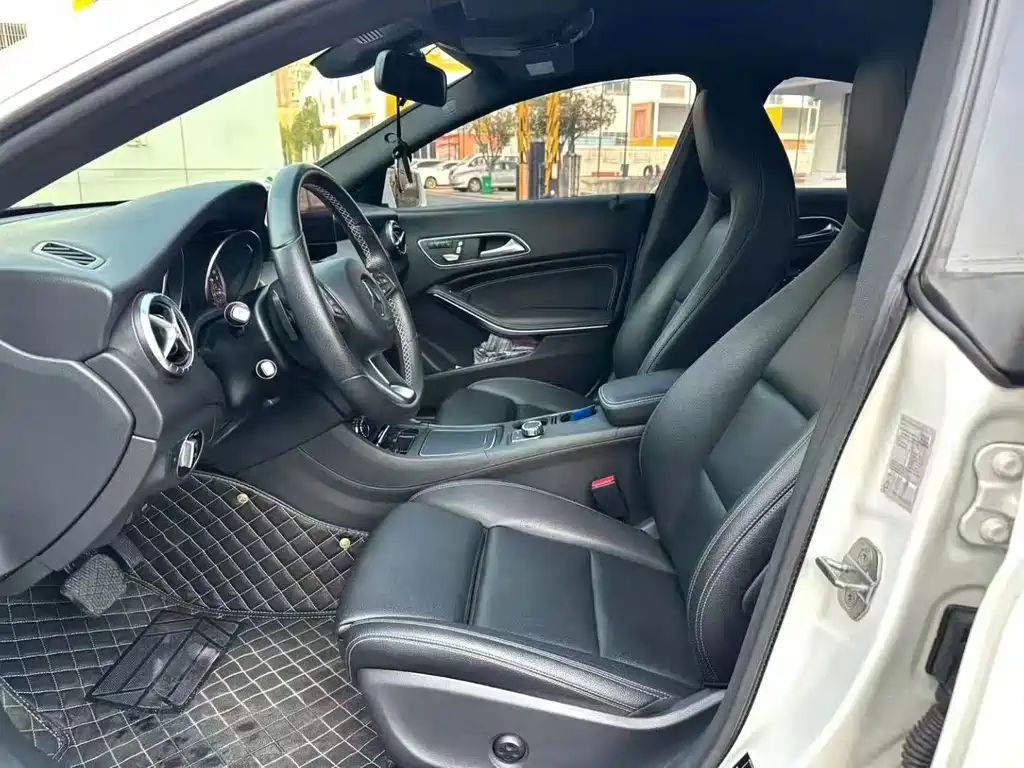 Mercedes-Benz CLA 2018 — фото 4