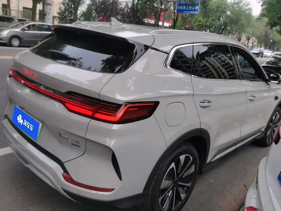 BYD Song PLUS New Energy 2025 — фото 3