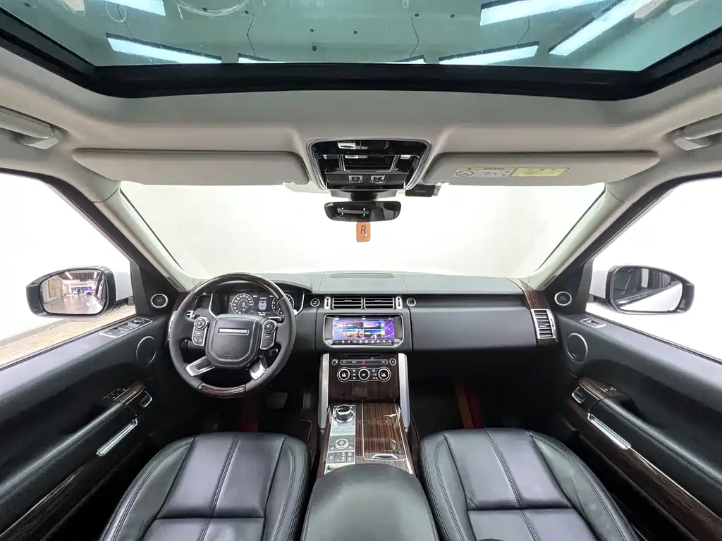 Land Rover Range Rover 2018 — фото 21