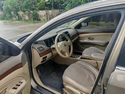 Nissan Sylphy 2012