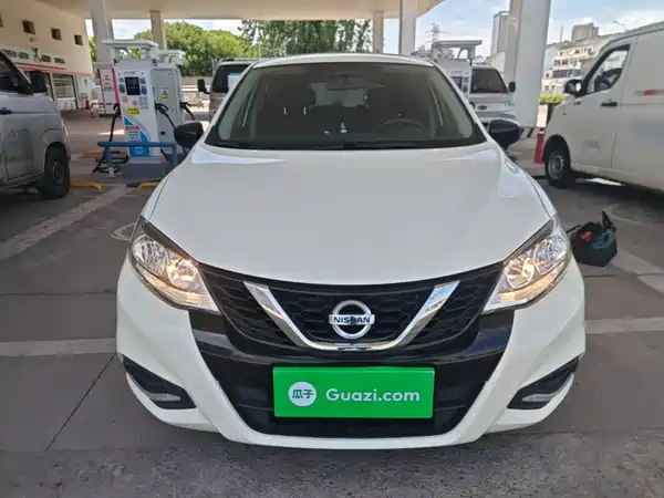 Nissan Tiida 2022