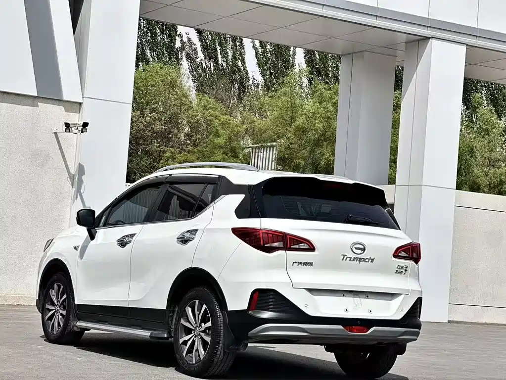 GAC Motor Trumpchi GS3 2021 — фото 8