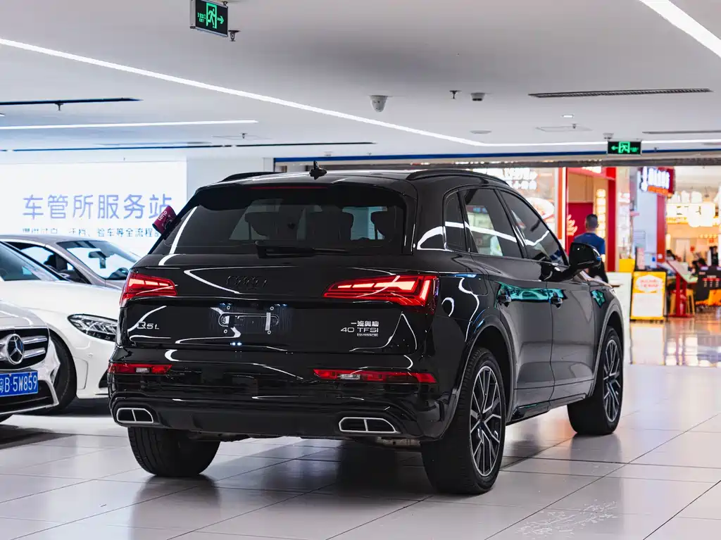 Audi Q5L 2024 — фото 5