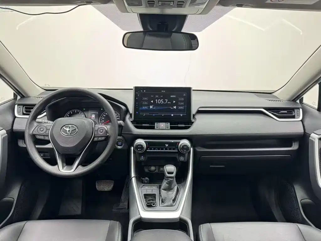 Toyota Wildlander 2021 — фото 13