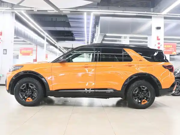 Ford Explorer 2024