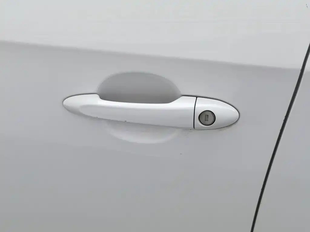Buick Excelle 2017 — фото 18